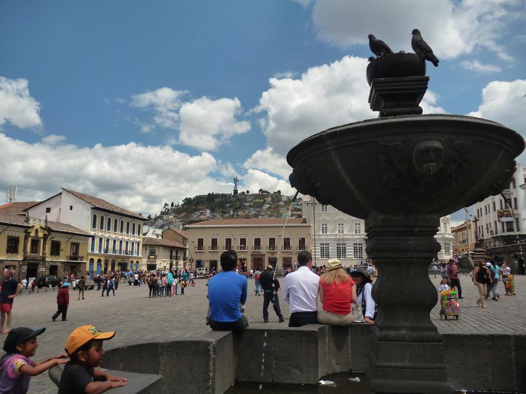 Departamento Quito Historico Apartment Стая снимка