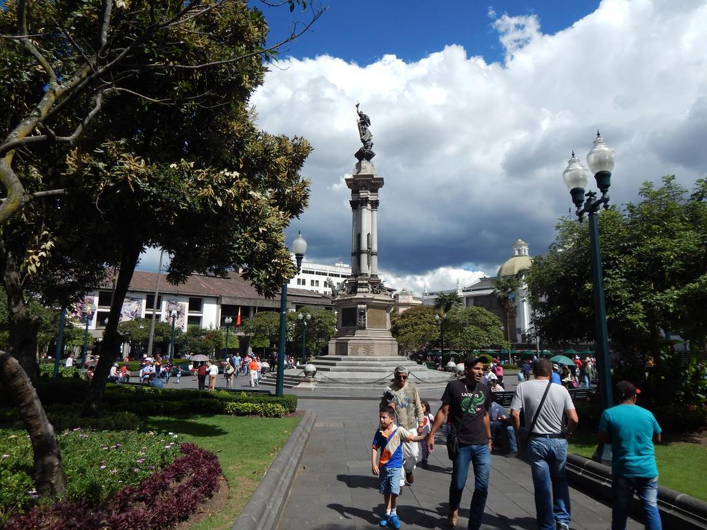 Departamento Quito Historico Apartment Екстериор снимка